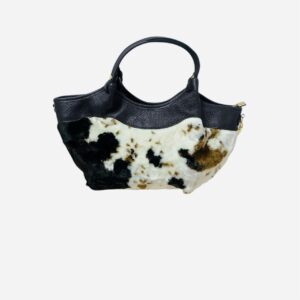 Bolso Aura piel Gaucho media luna vaca negro. 1355MA